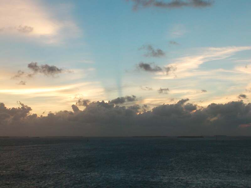 800x600 pixels (39.4K)