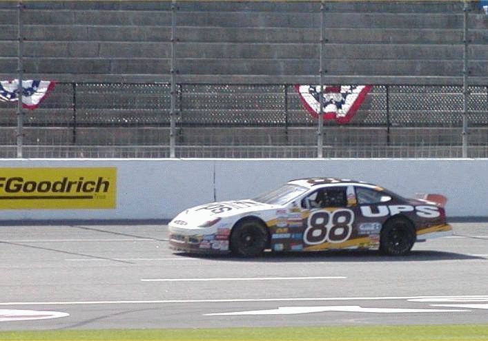 684x471 pixels (57K)